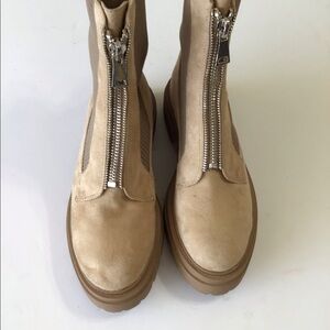 Steven  New York for suede sip up ankle booty tan cream size 9M